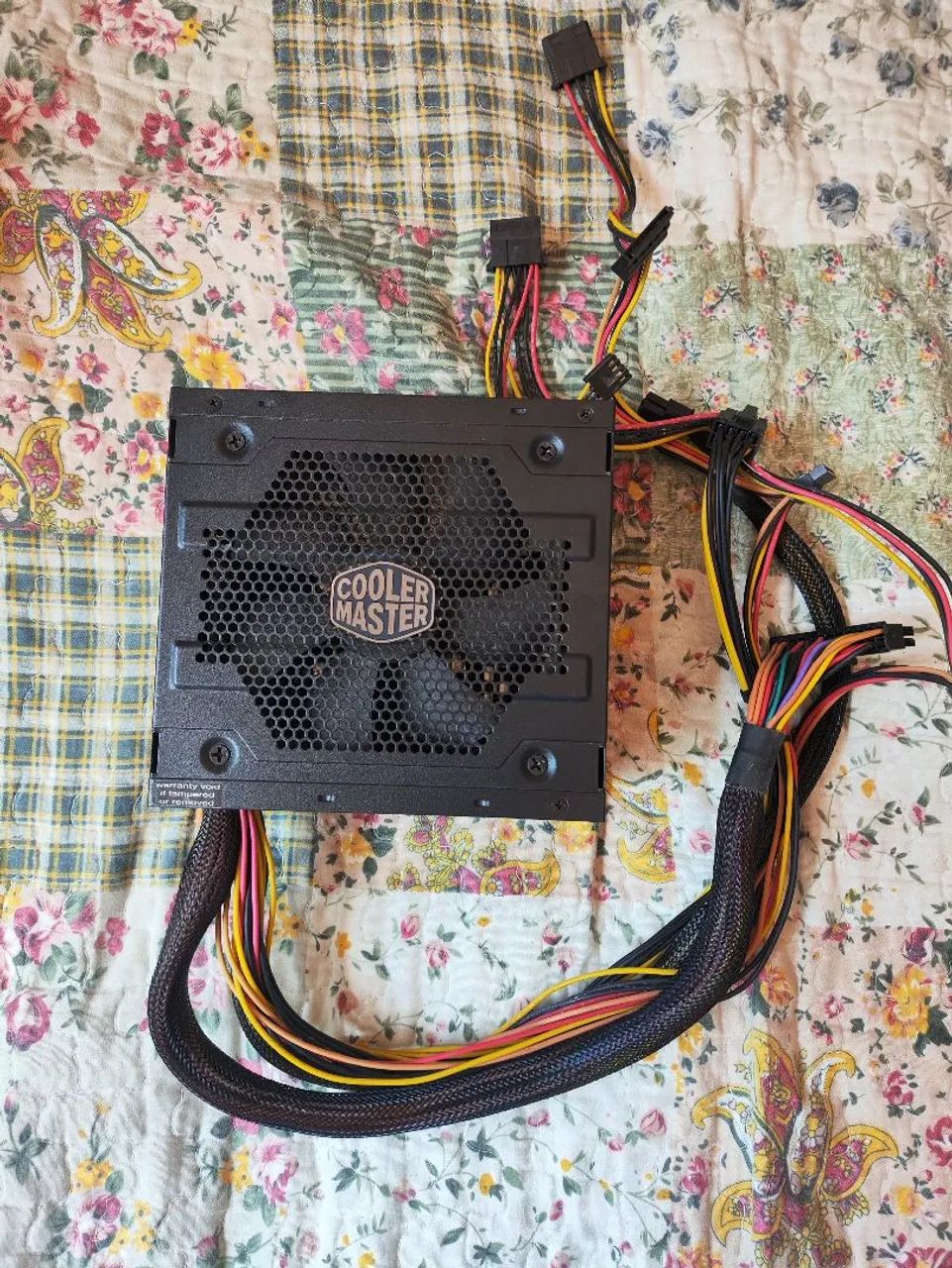 Fonte Cooler Master 300w