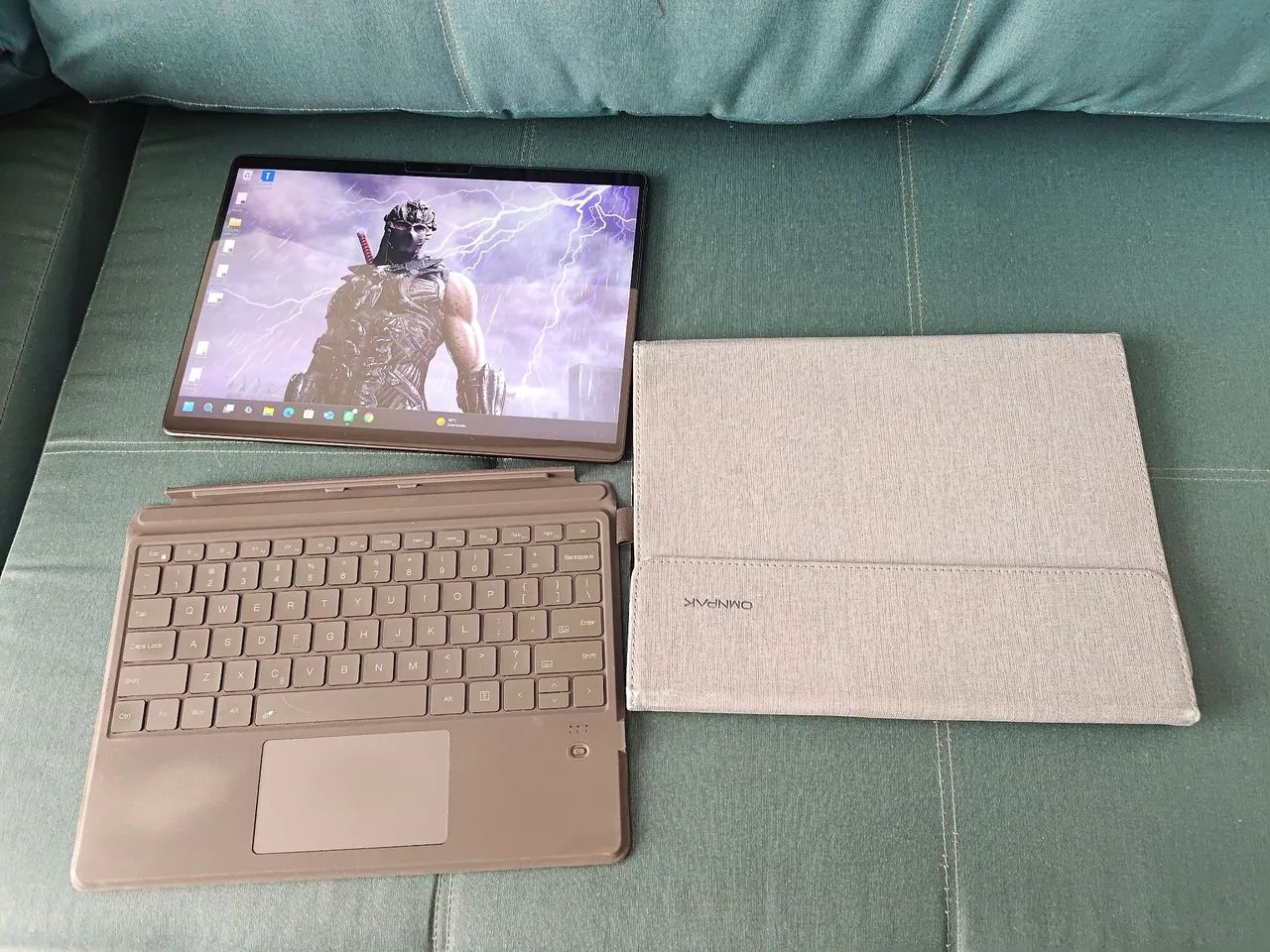 Microsoft Surface Pro 8 - Core i5 - 8Gb RAM - SSD 256GB