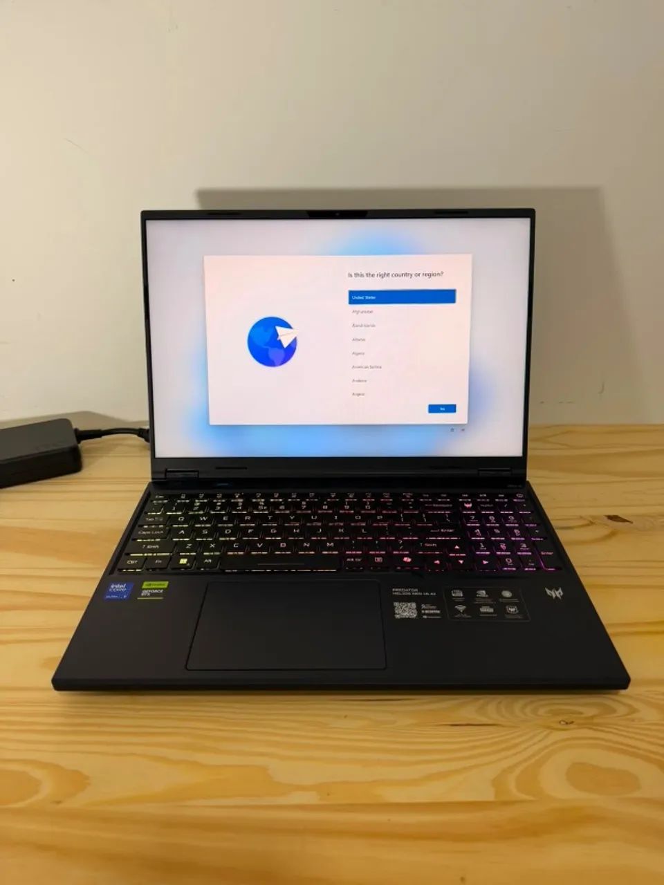 Notebook Acer Predator - RTX 5070 Ti 12GB / Intel Core Ultra 9 275HX / 32GB DDR5 6400MHz - Foto 2