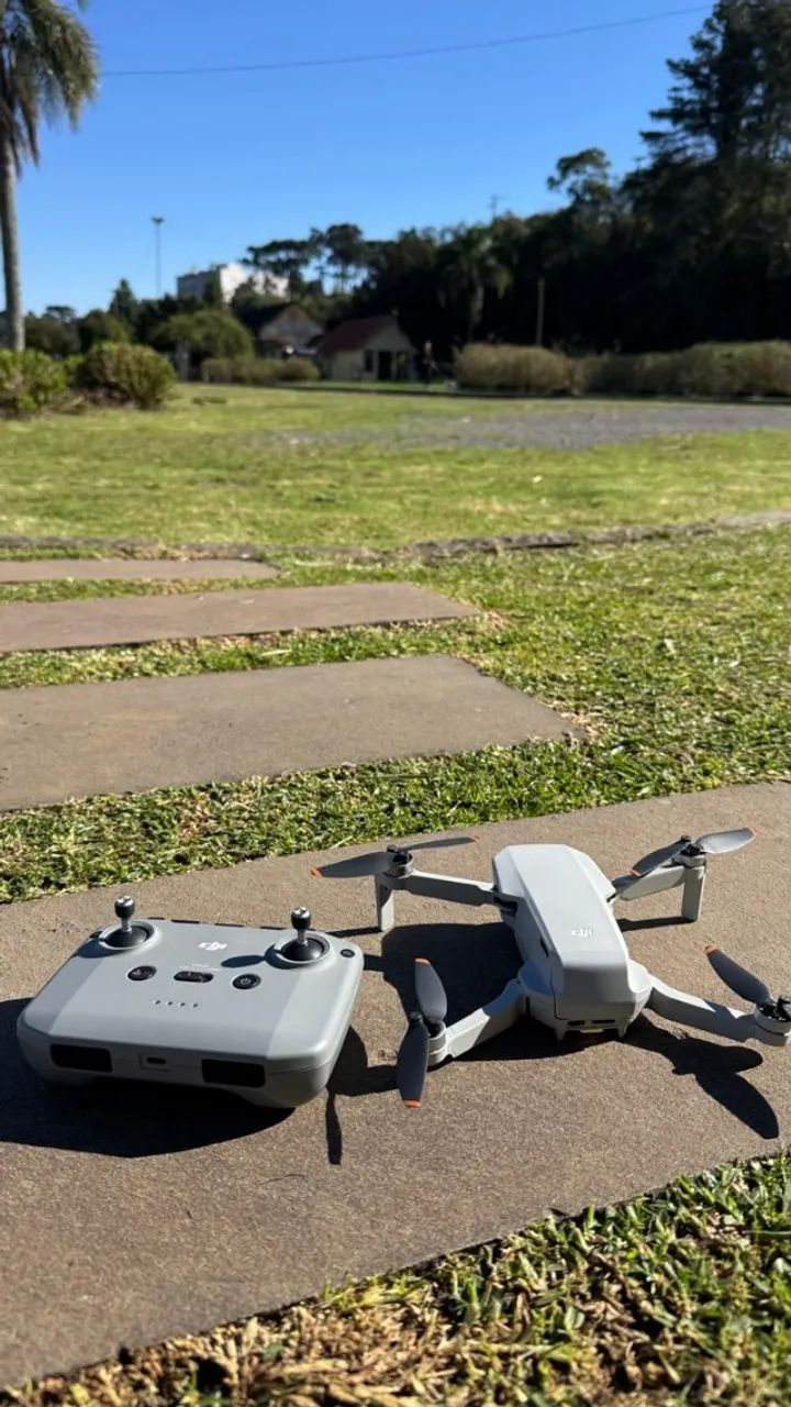 DJI Mini 2 Fly More Combo 4K - Completo, 3 Baterias e Excelente Estado - Foto 5