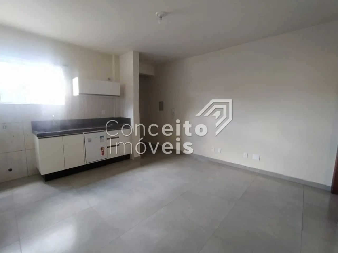 Apartamento Semimobliliado - Centro - Foto 2