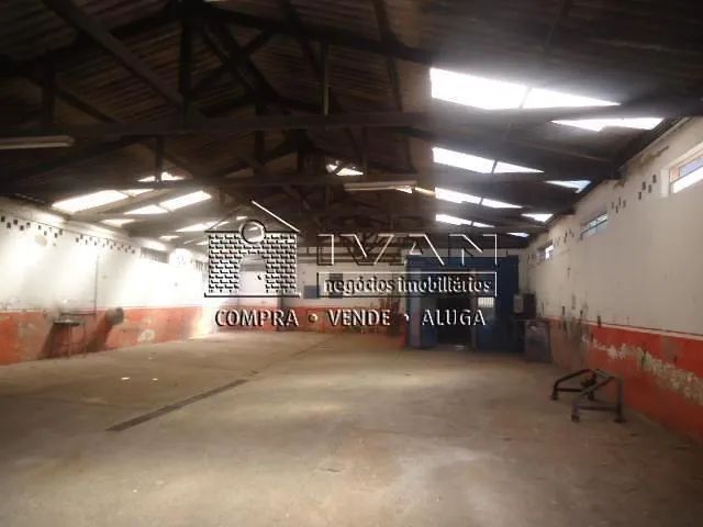 Comercial Barracão em Uberlândia - Foto 2