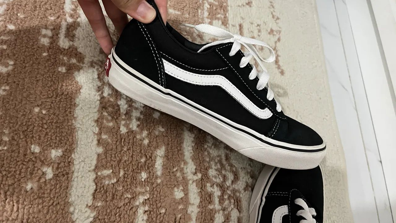 Vendo sapato Vans original usado - Foto 2
