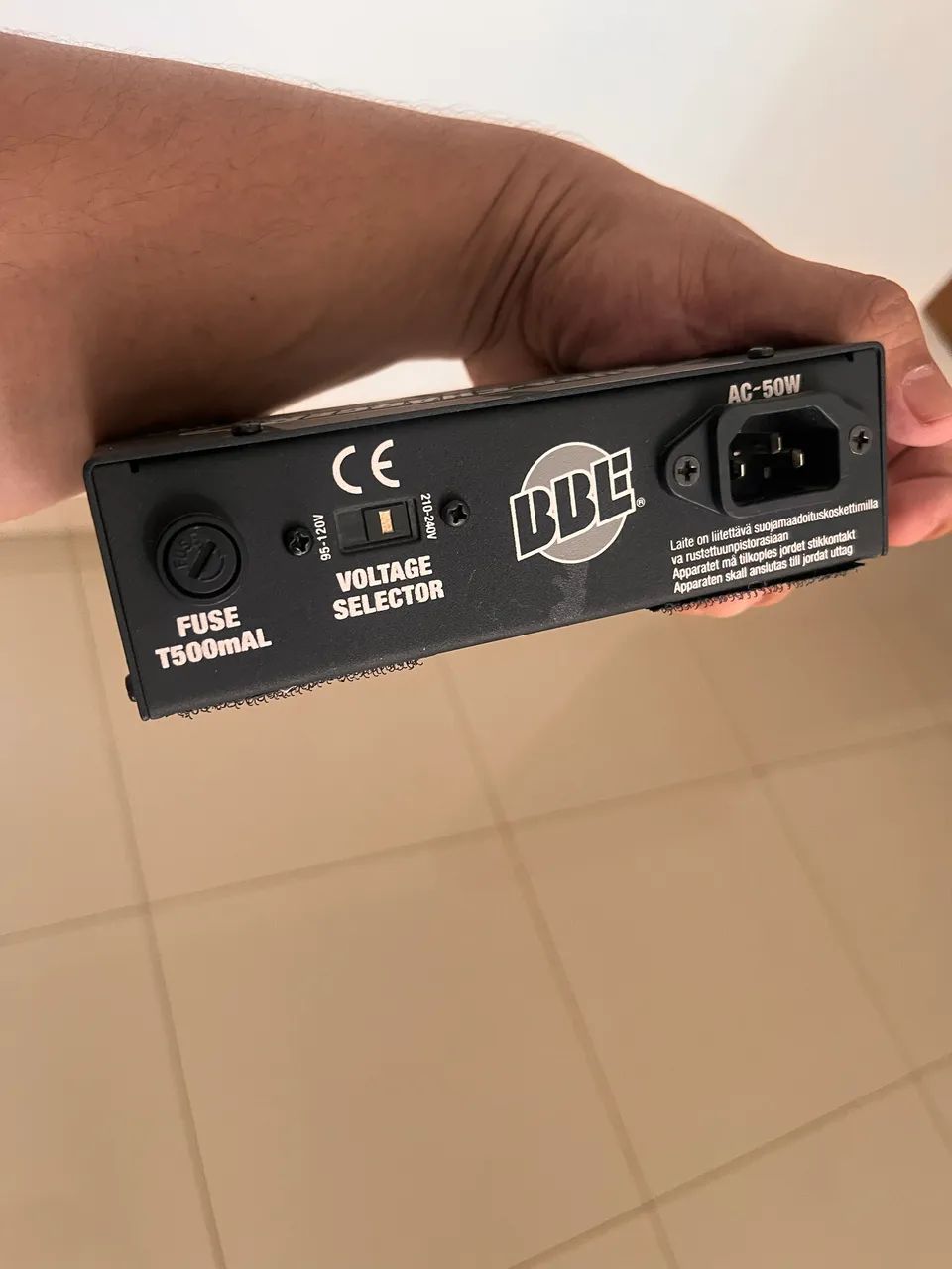 Fonte isolada BBE SUPA CHARGER - Foto 2
