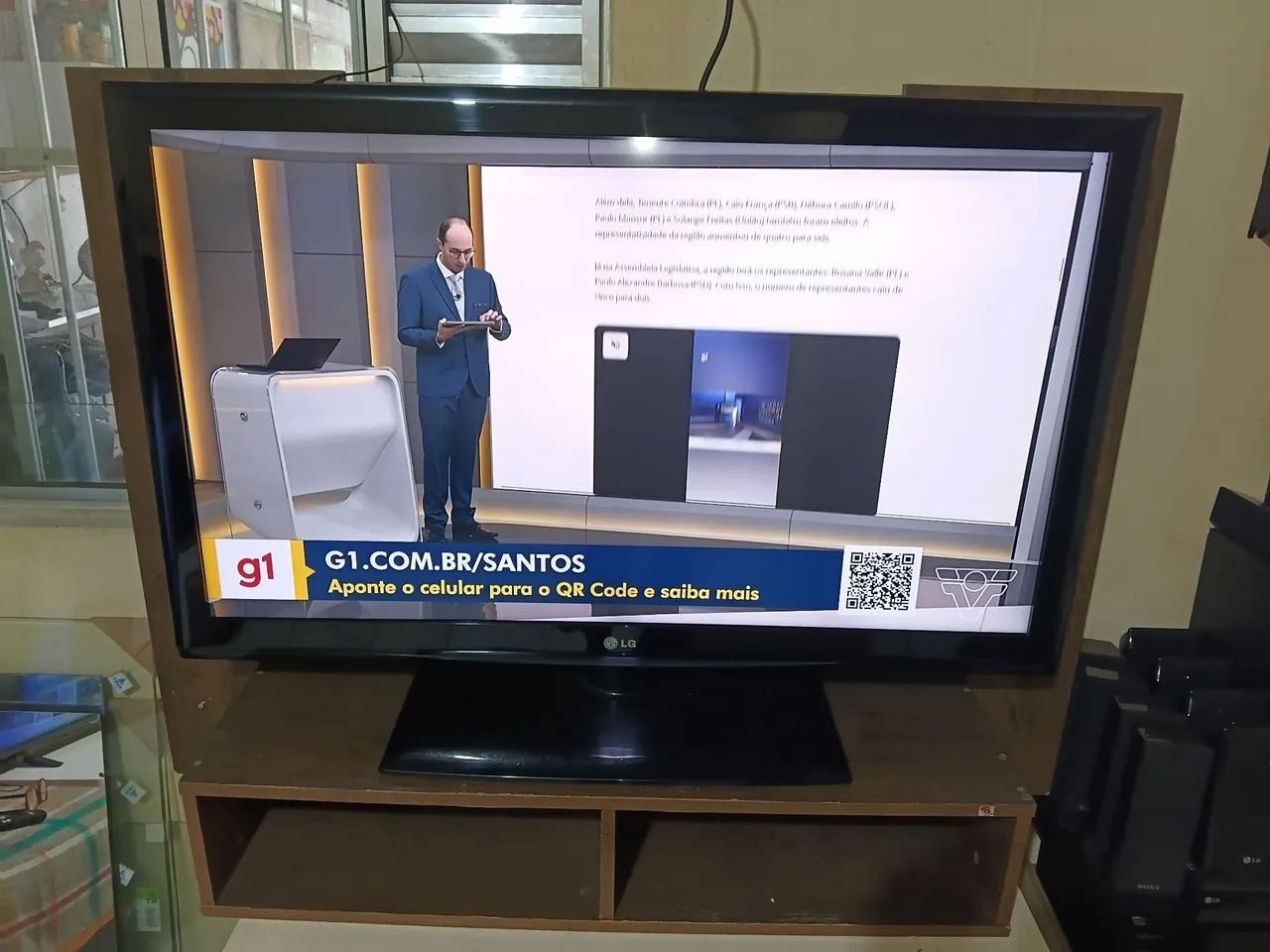 TELEVISÃO  L.G. ISMART 42 POLEGADAS. 1.100,00 REAIS.