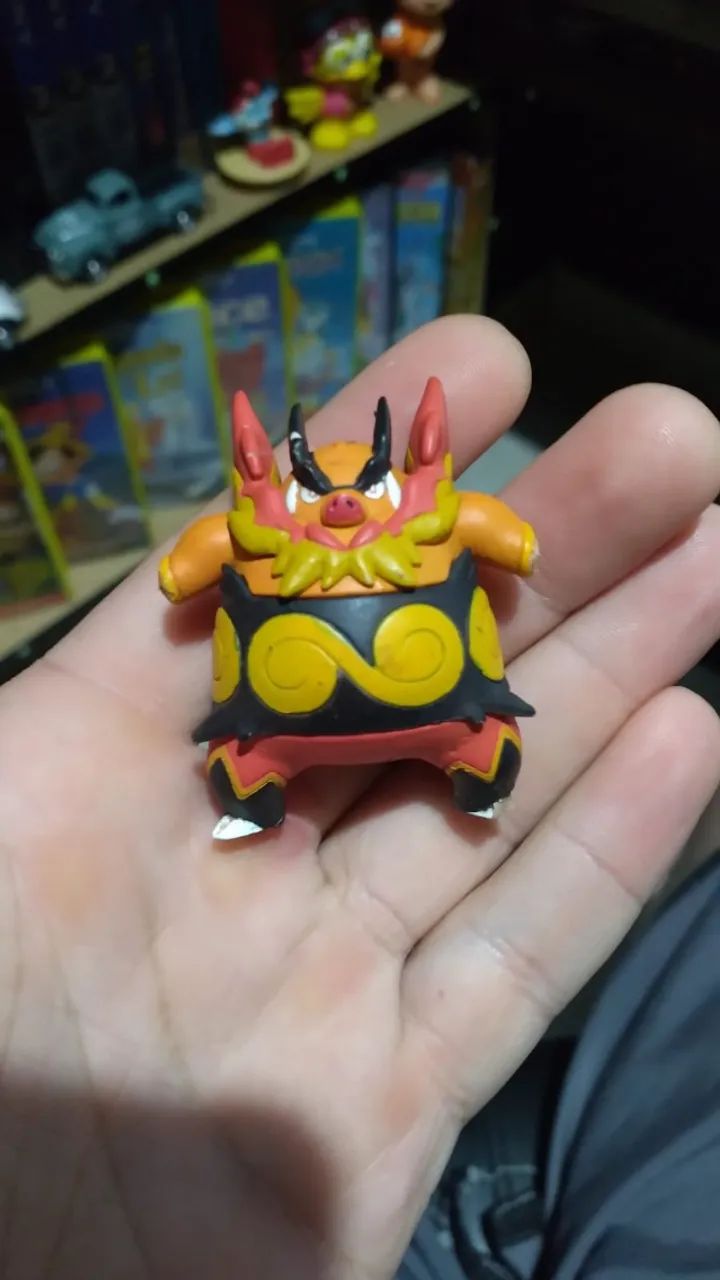 Figura Pokémon Emboar - Nintendo
