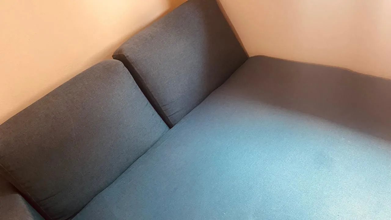 vendo sofá em bom estado - Foto 4