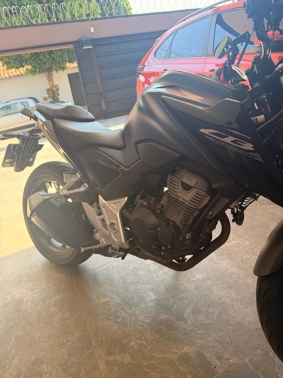 CB 300 2025 - Foto 3