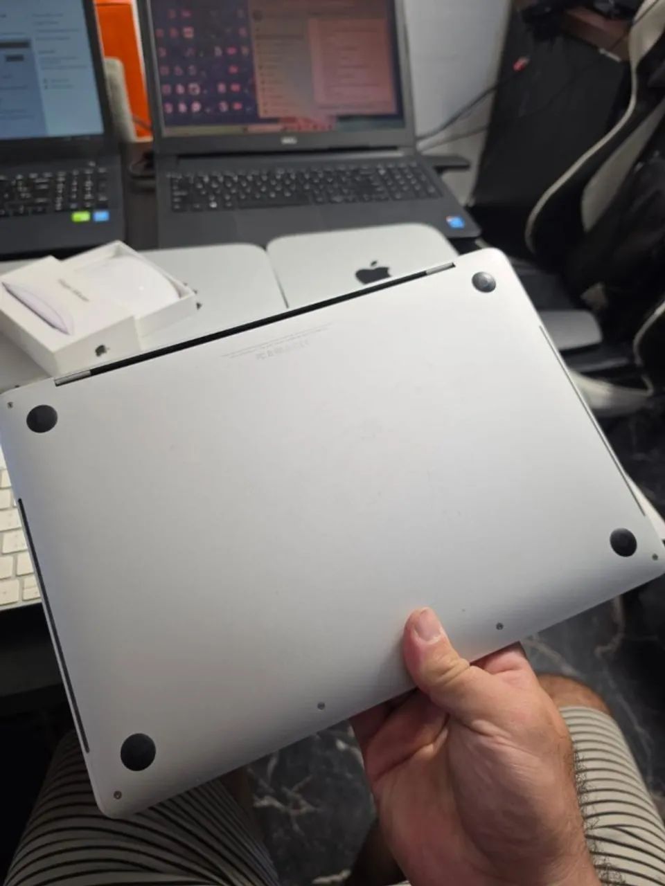 MacBook Pro 2017 13" Core i5 Touch Bar - Foto 3