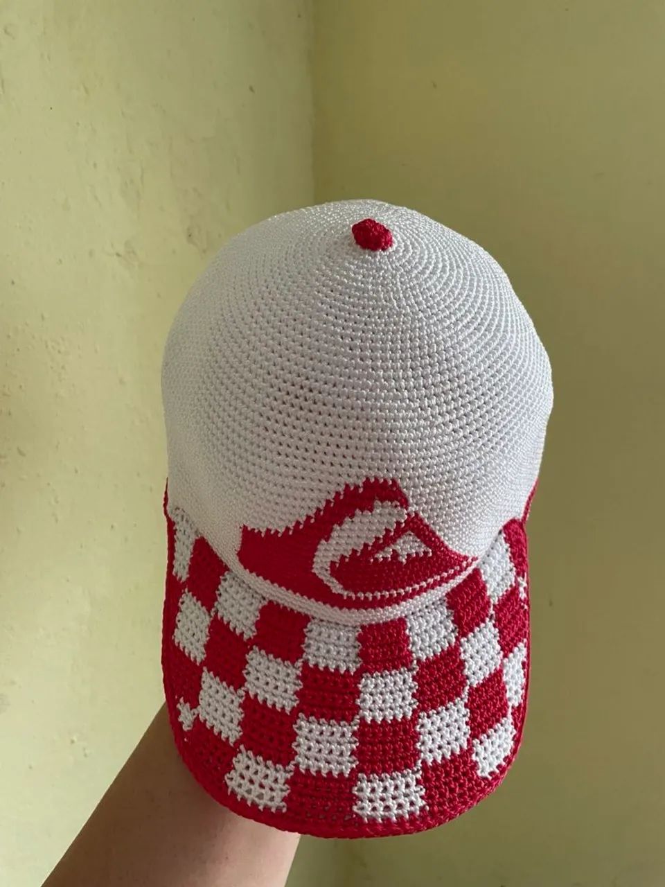 Boné de crochê quiksilver xadrez red - Foto 2
