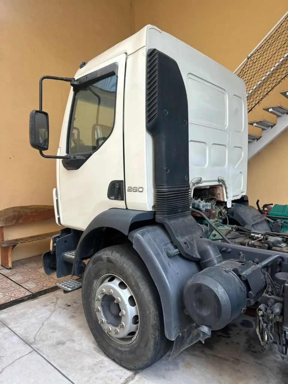Volvo VM 260 6x4 2011 - Foto 5