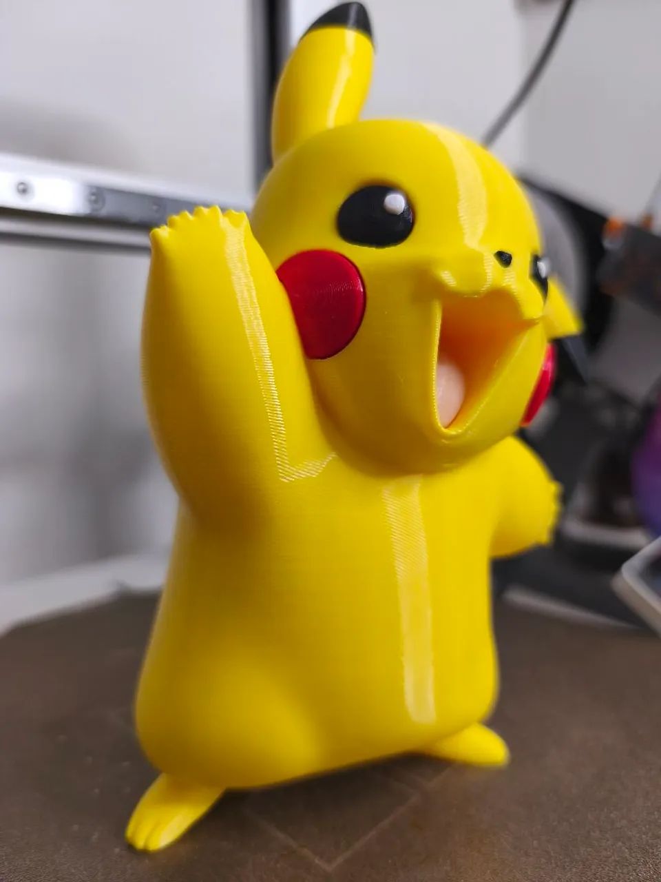 Action Figure Pikachu - 20 Cm - Foto 2
