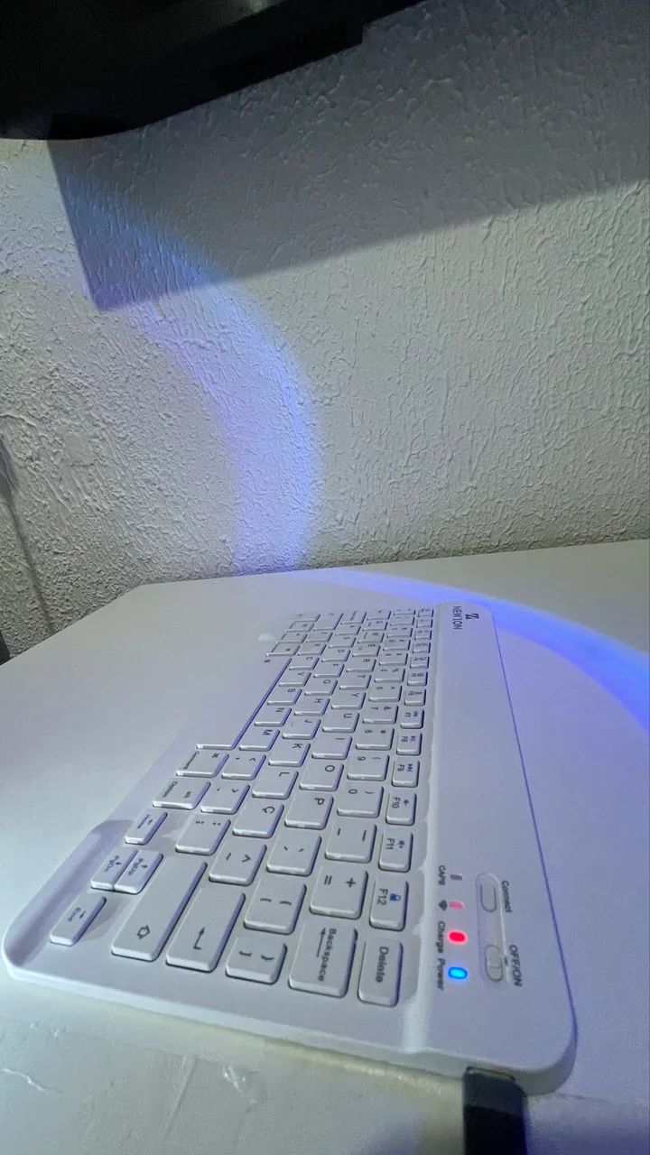 Teclado Bluetooth 