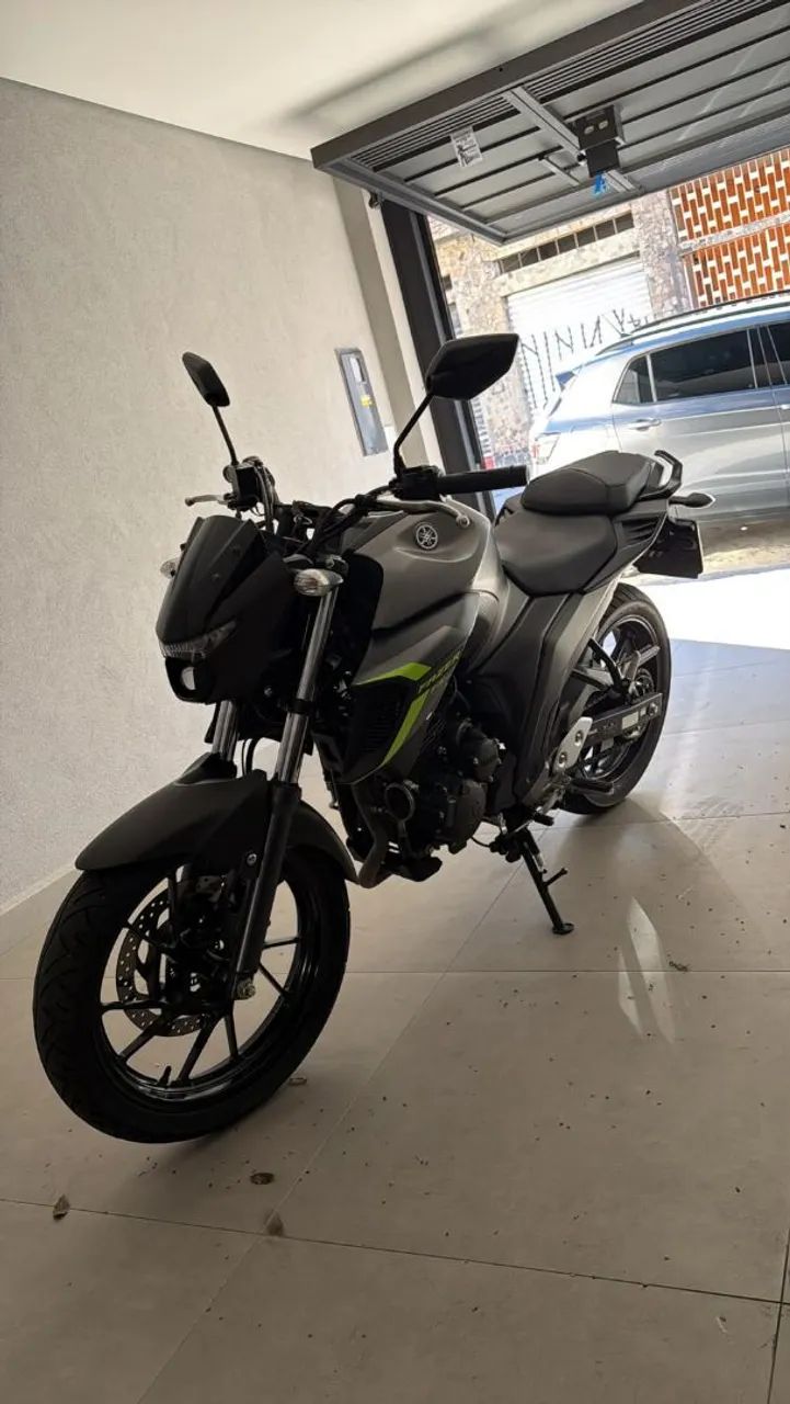 Fazer 250 com baixo km - Foto 3