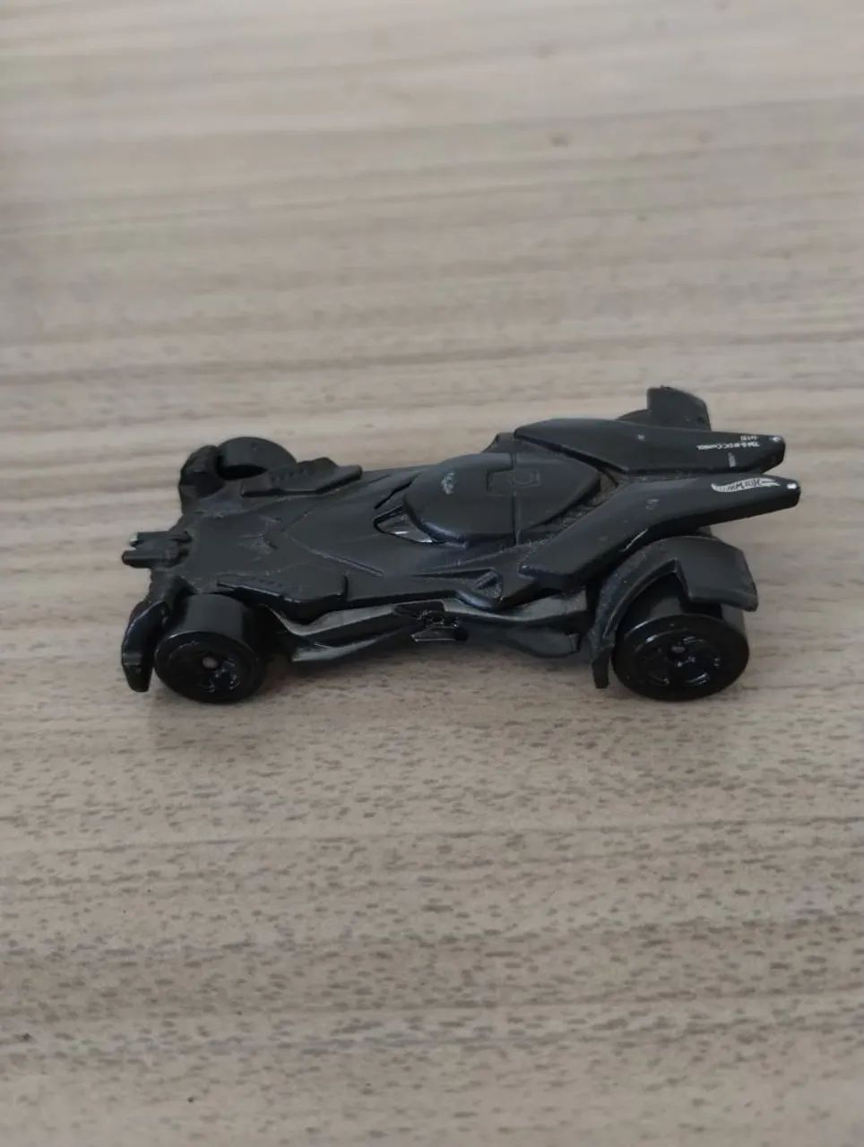 Hot Wheels Batmóvel 2016 Batman vs Superman 5-Pack  - Foto 3