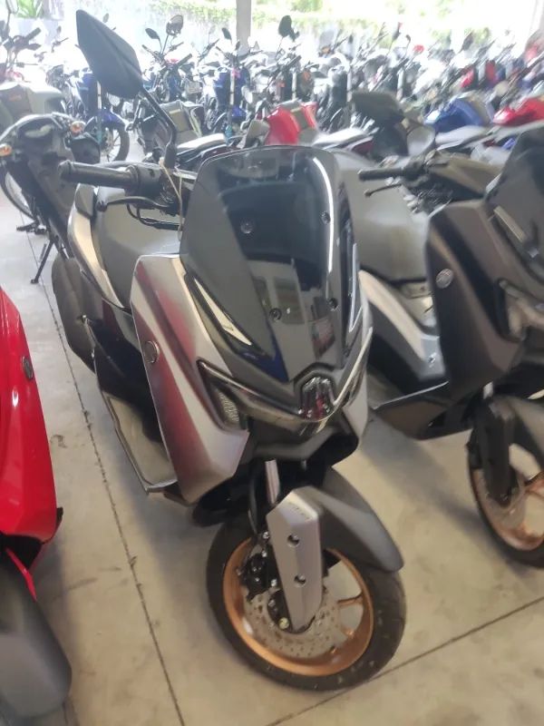 Yamaha NMax 160 cc  - Foto 3