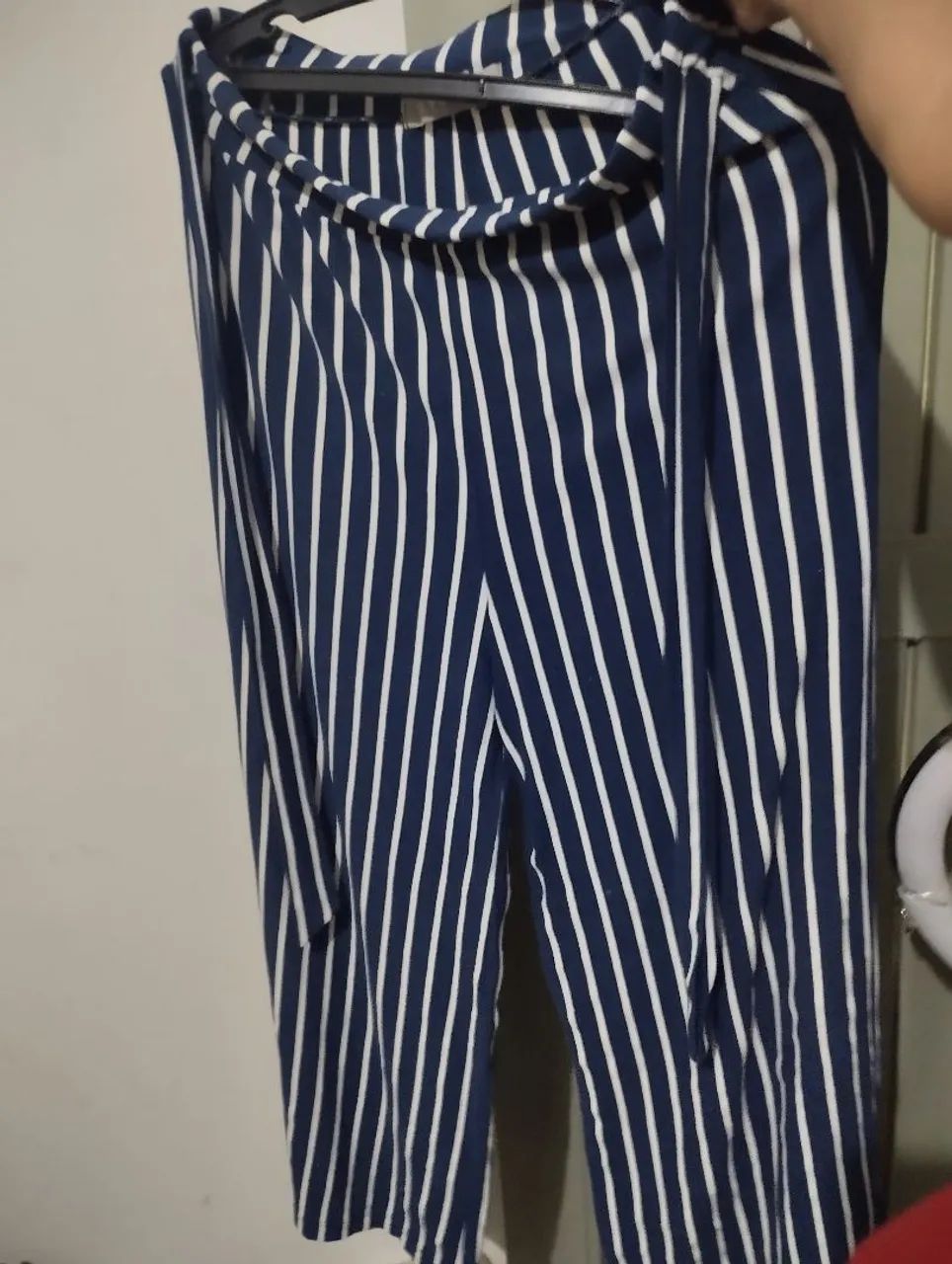 Vendo roupas usadas pouquíssimas vezes e em ótimo estado com preço de bazar  - Foto 5