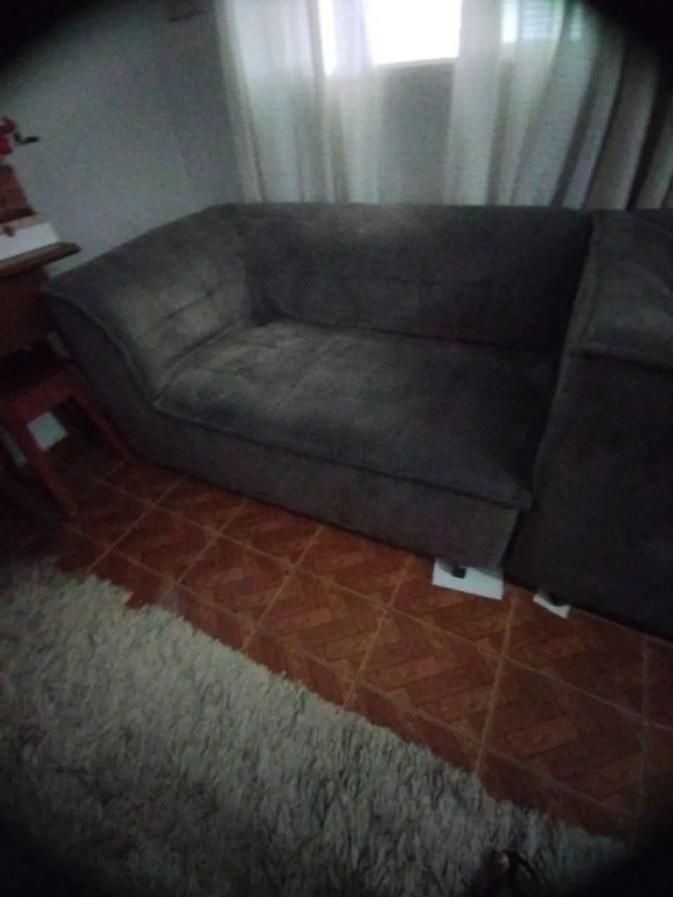 Vendo sofá semi novo65569113138049122