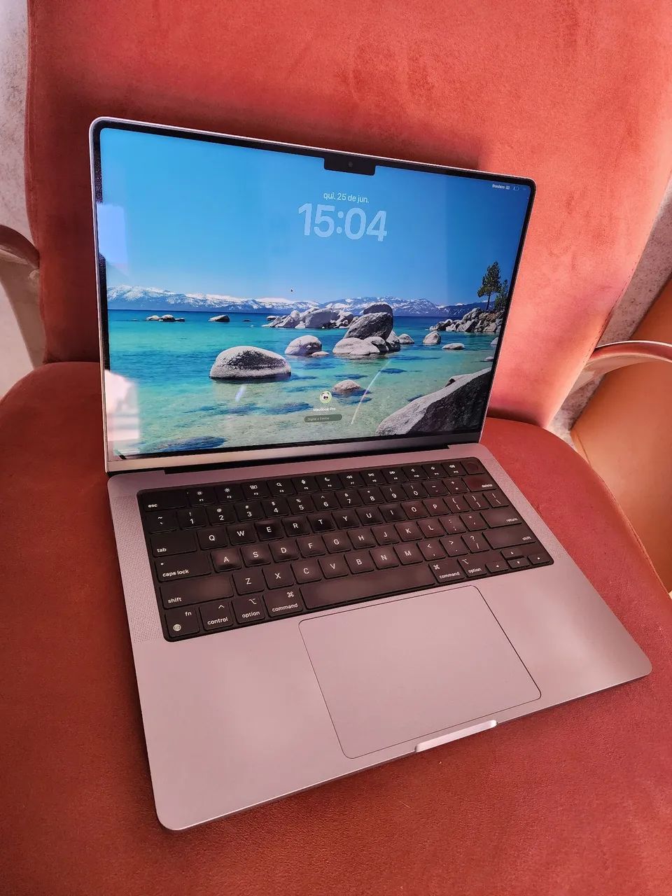 MacBook Pro M1 Pro 14 Polegadas 16gb de RAM 512ssd 2021