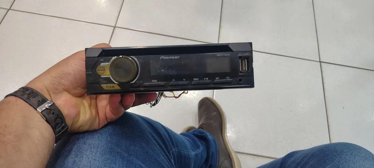 Som Pioneer, toca cd e USB Pendrive  