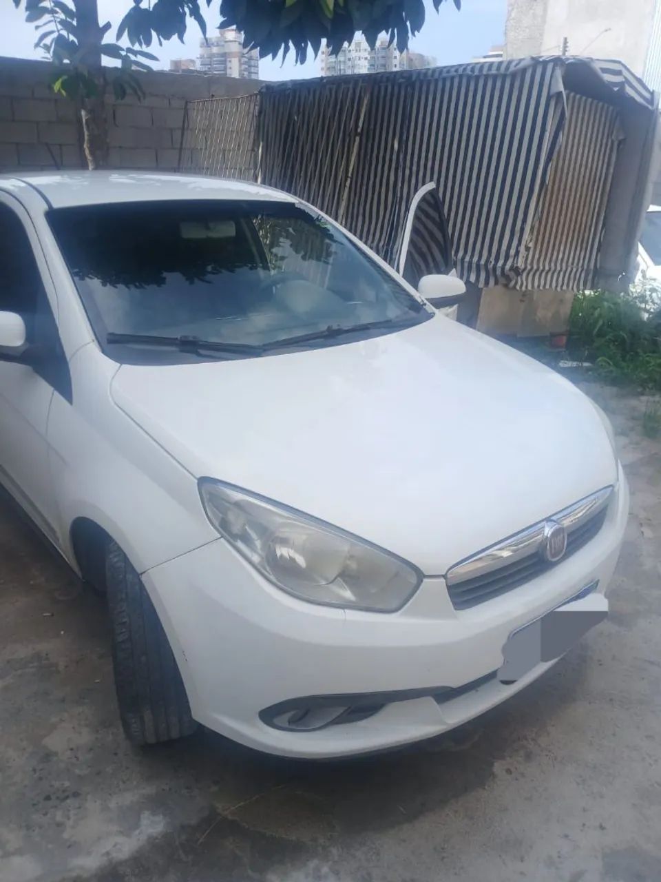 Fiat Grand Siena ESSENCE 1.6 FLEX 16V 2015