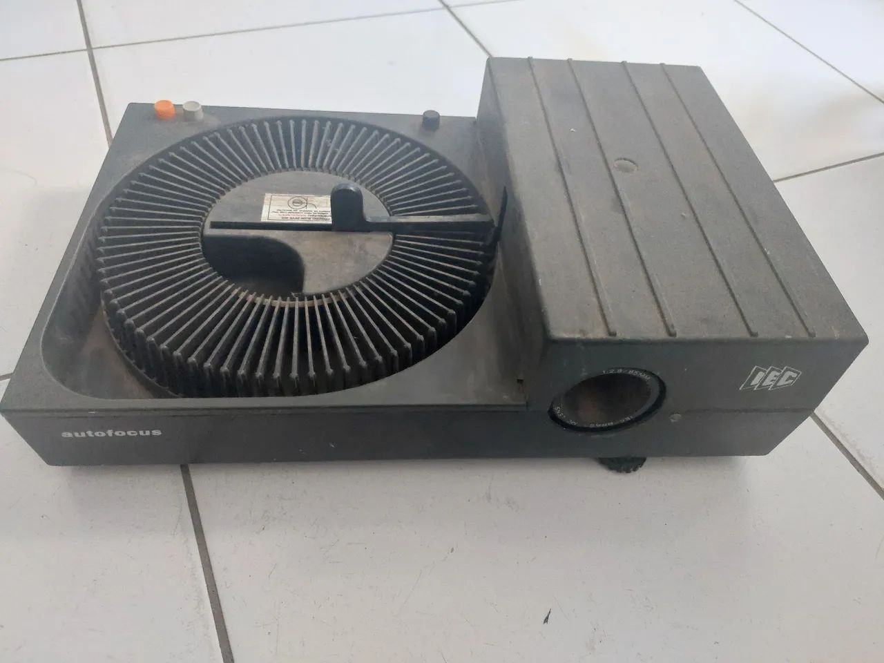 projetor de slides IEC P-37AF antiguidade 