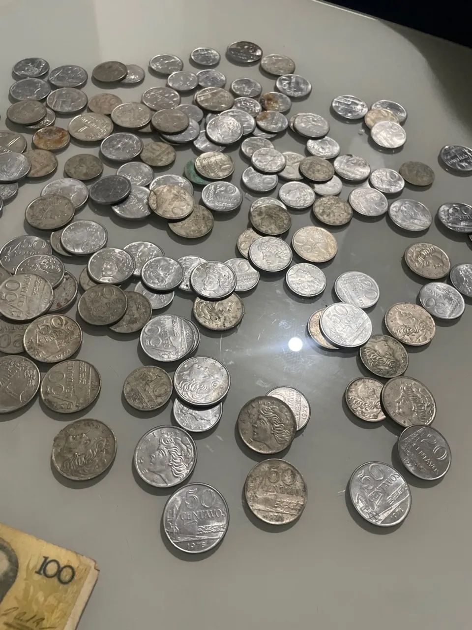Moedas antigas variadas 