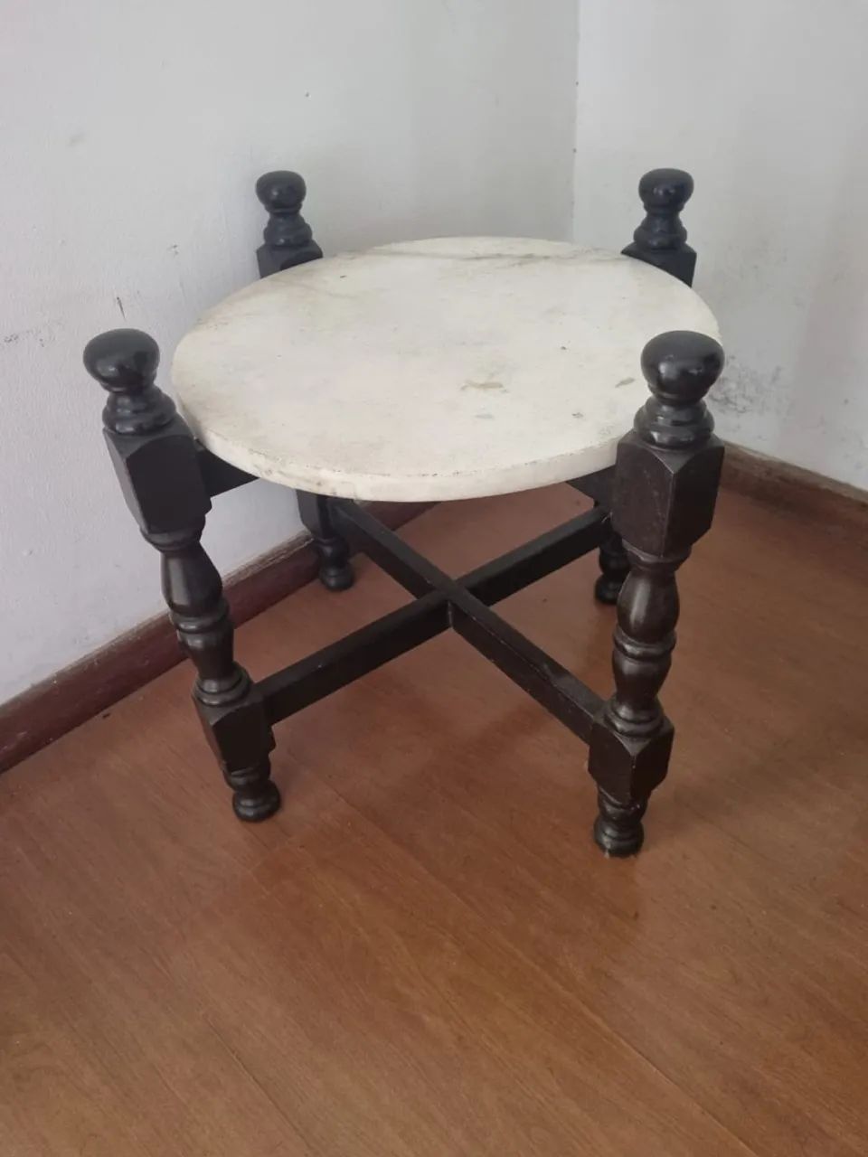 Mesinha Canto Vintagge