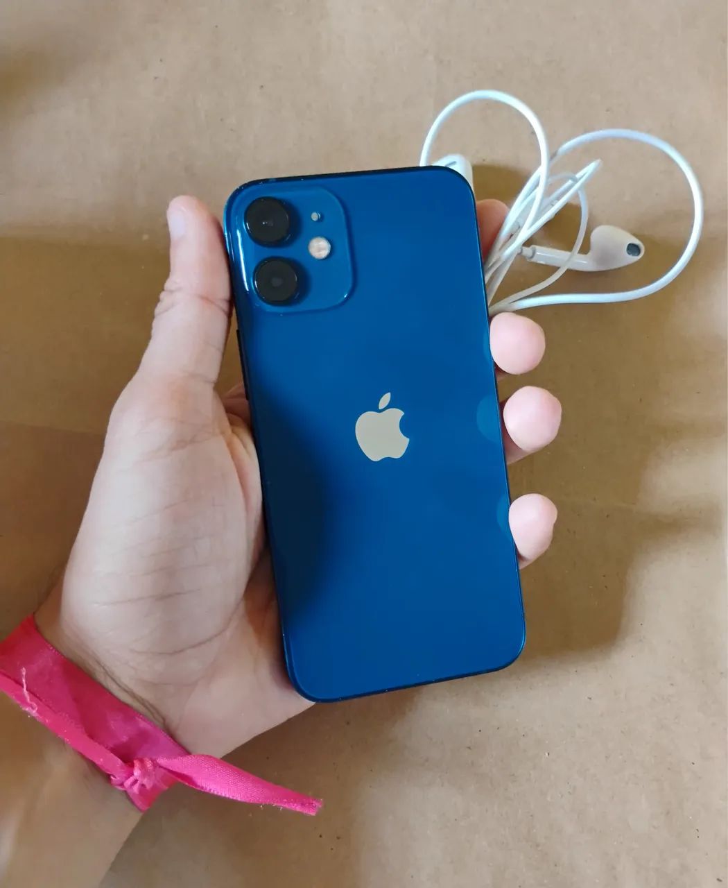 iPhone 12 mini Azul - Muito bem conservado! - Celulares e
