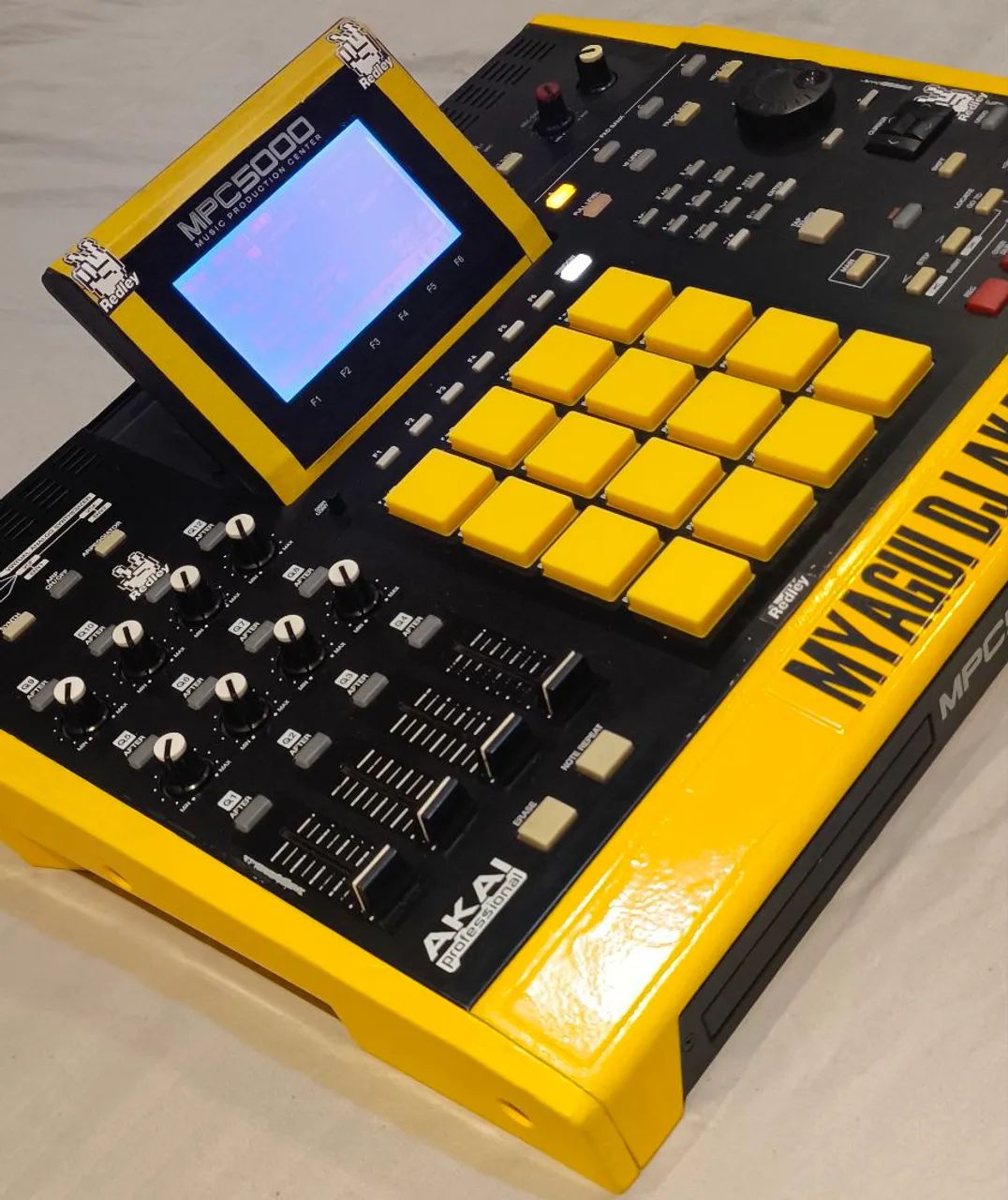 MPC AKAI 5000 IMPECÁVEL  - Foto 2