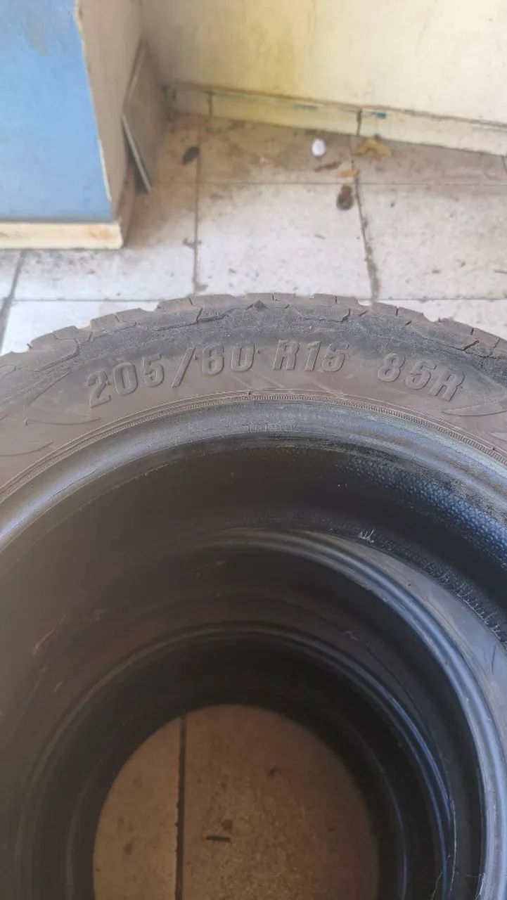 Pneu  - Foto 2
