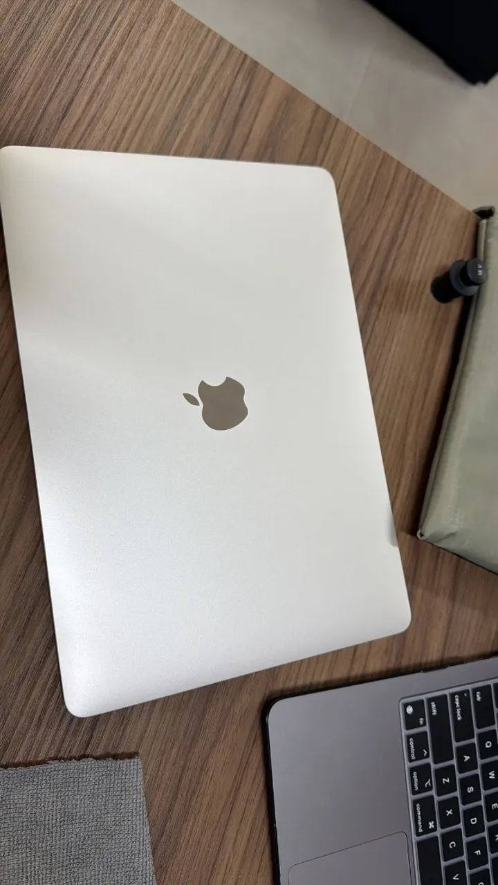 MacBook Air M1 excelente com acessórios  - Foto 2