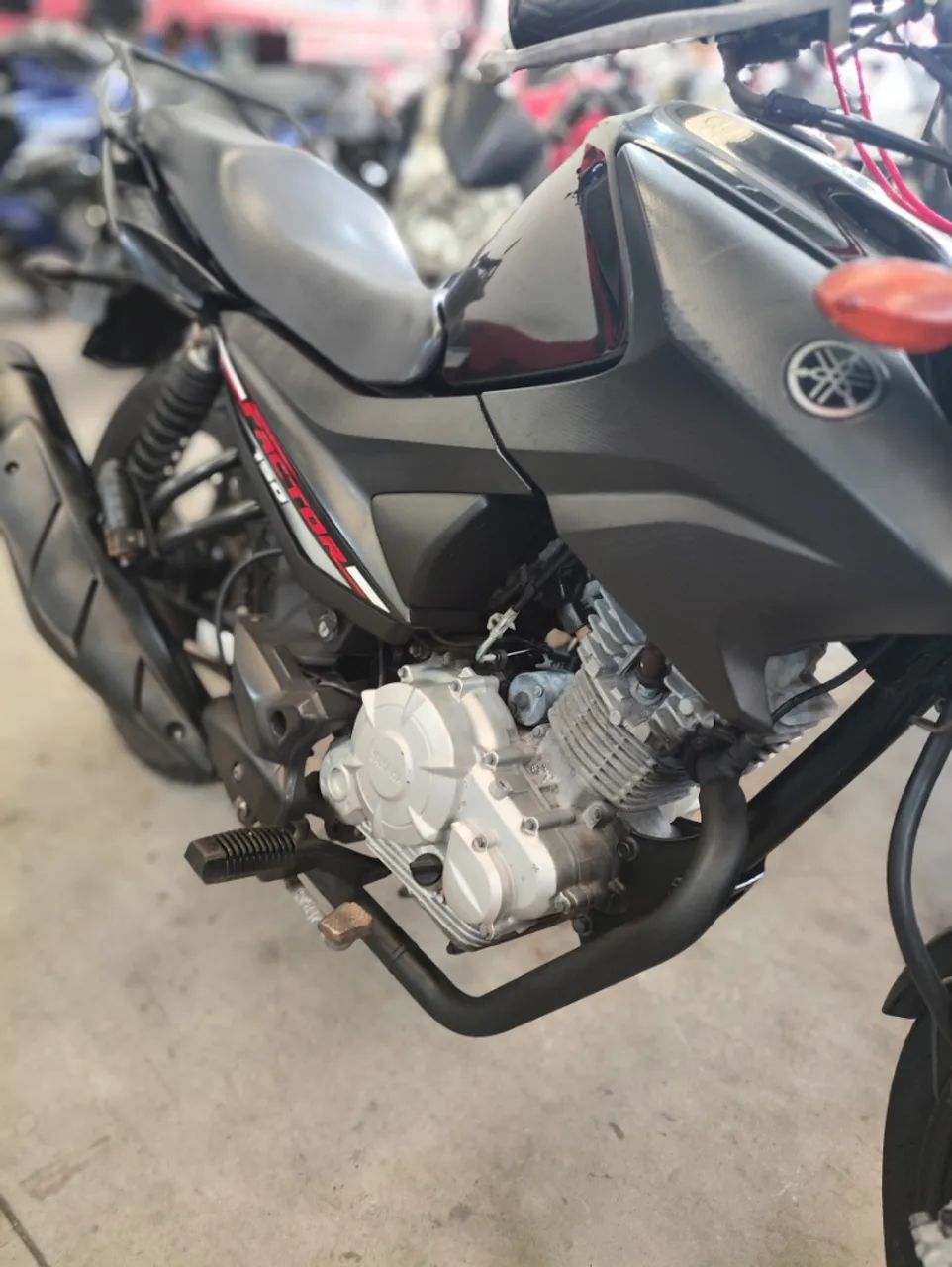 Yamaha YBR 150 Factor 150 cc  - Foto 4
