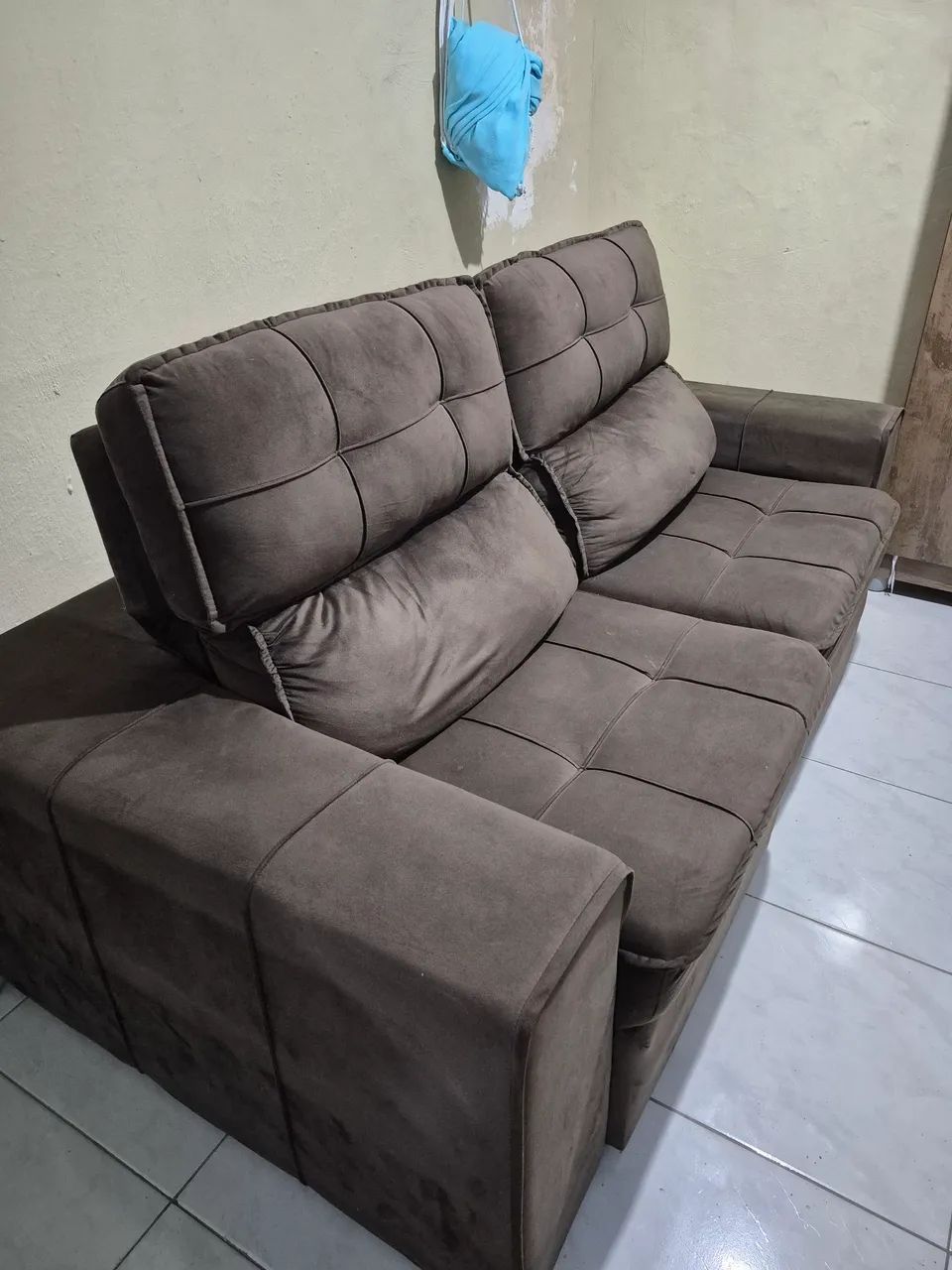 Selling 3-Seater Sofa457517284386426880