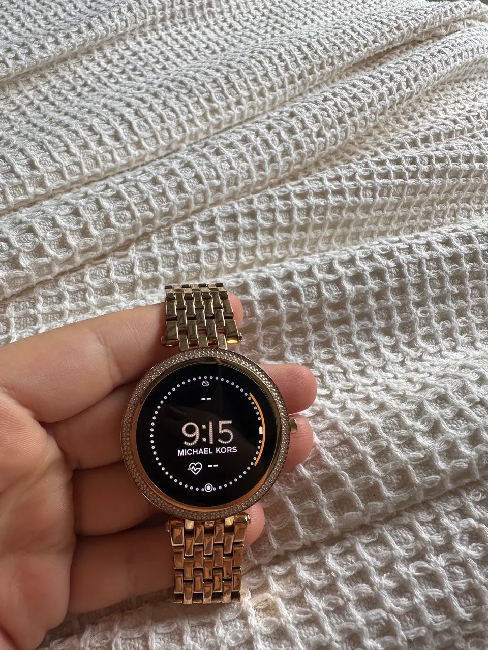 Smart Watch Michael Kors Access dourado  - Foto 2