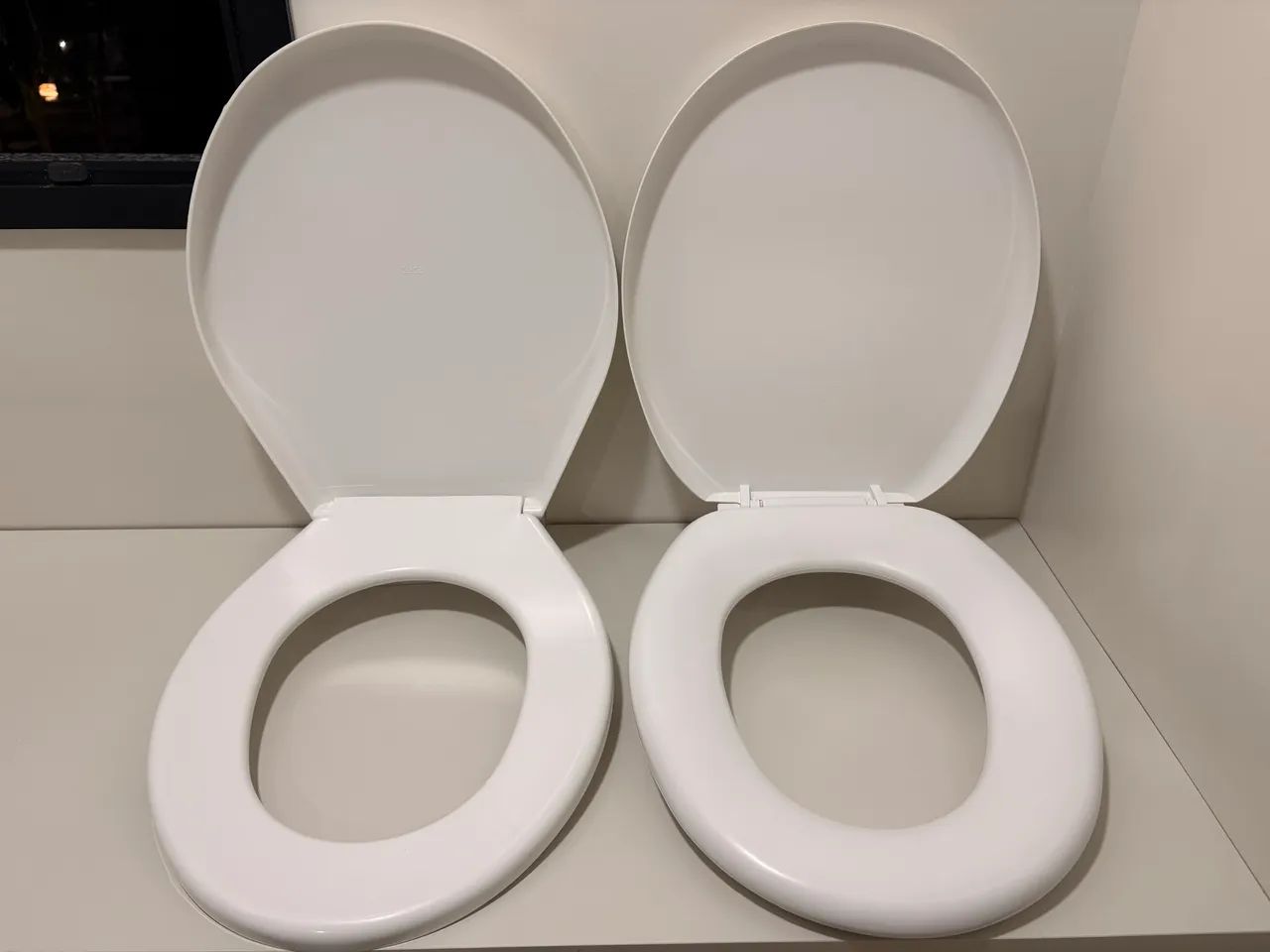 KIT 2 tampas de vaso DECA + ASTRA