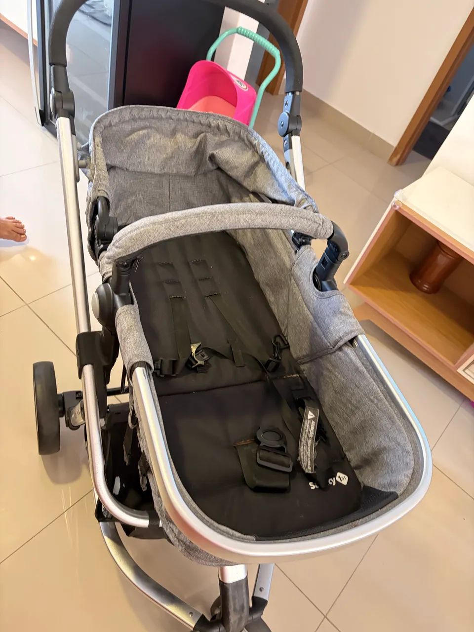 CARRINHO DE BEBÊ + BEBÊ CONFORTO SAFETY 1ST - Foto 2