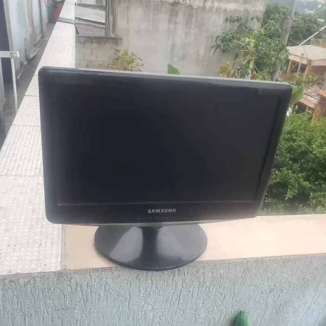 monitores LG Samsung Dell  e um positivo  - Foto 4