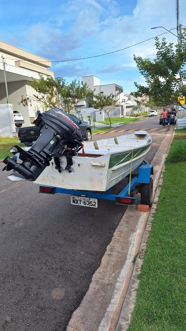 BARCO DE ALUMÍNIO, CHAPA DUPLA, 6 MTS, COM CARRETA E MOTOR MERCURY DE 15 HP - R$ 18.000,00 - Foto 6