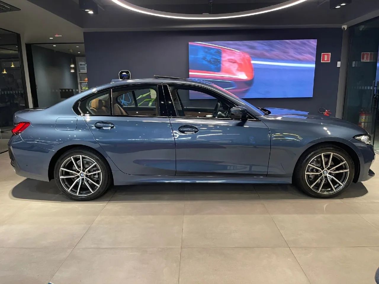 BMW 320I 320i 2026 - Foto 2