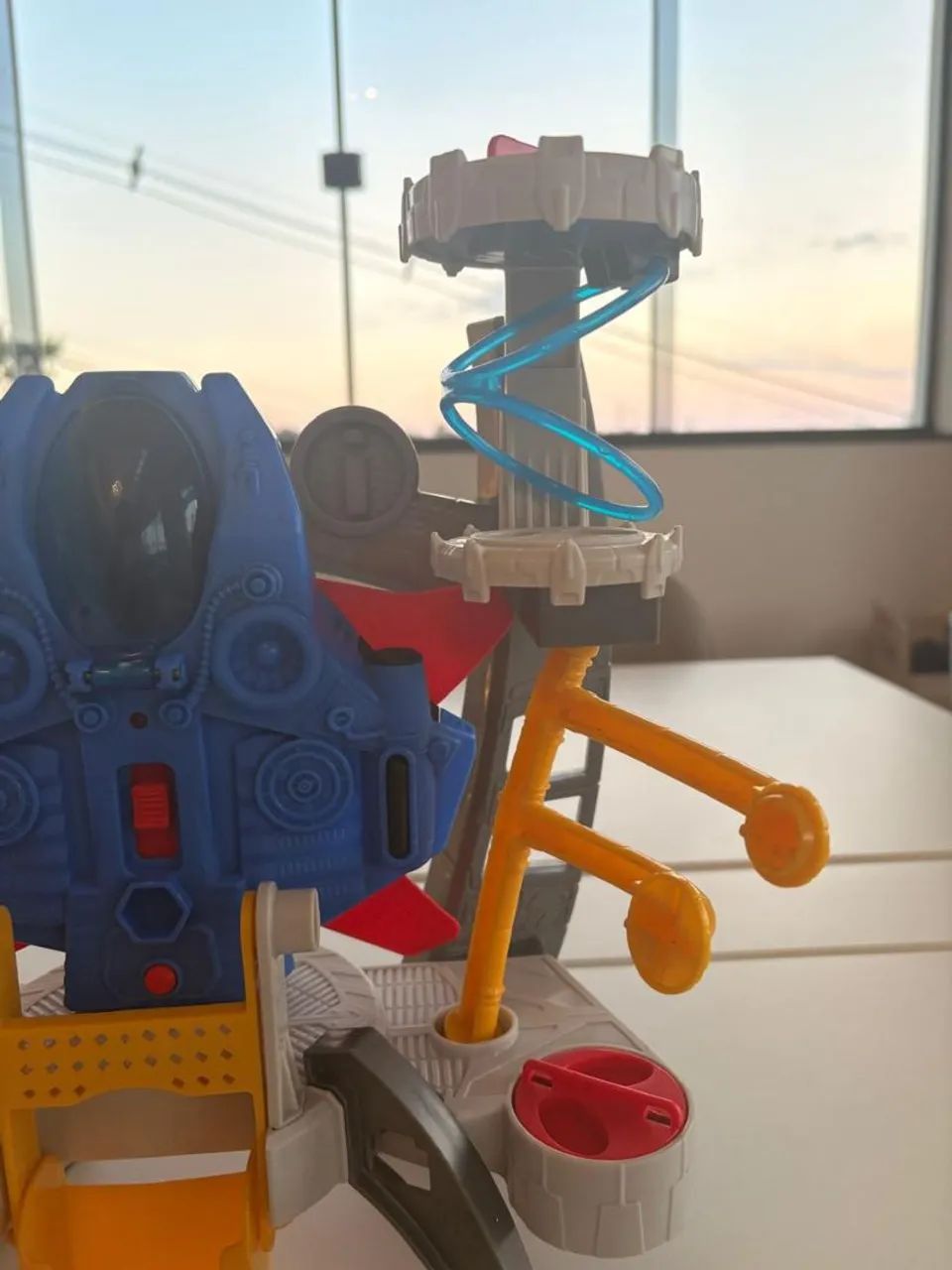 Nave Imaginext com Base e 1 Boneco - Usado em Ótimo Estado  - Foto 3