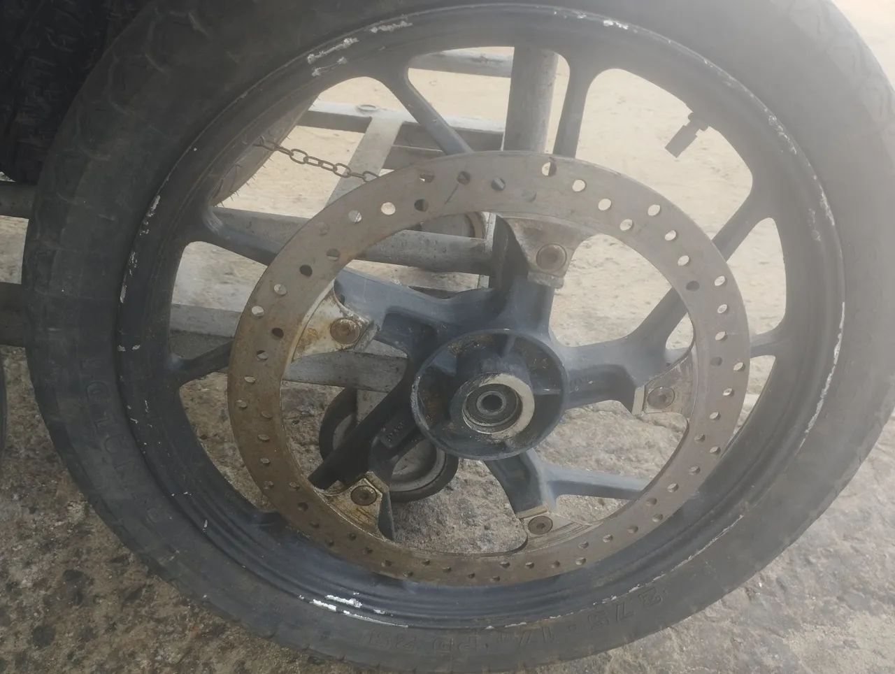 Rodas de liga leve dianteira de 50tinha - Foto 4