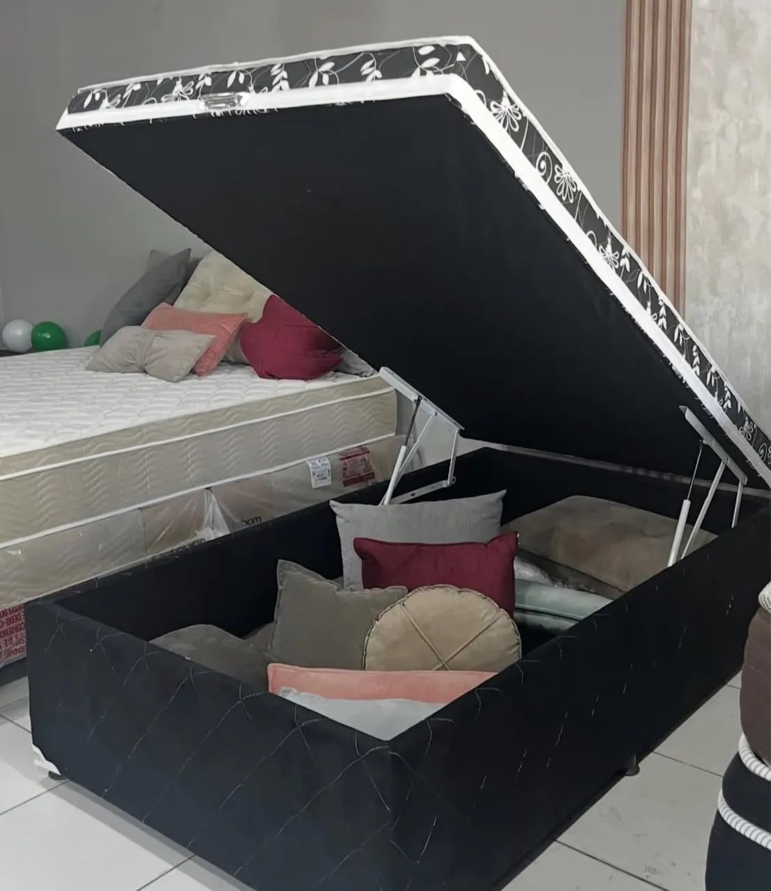 BAU COM COLCHÃO D33 950,00 promoção 