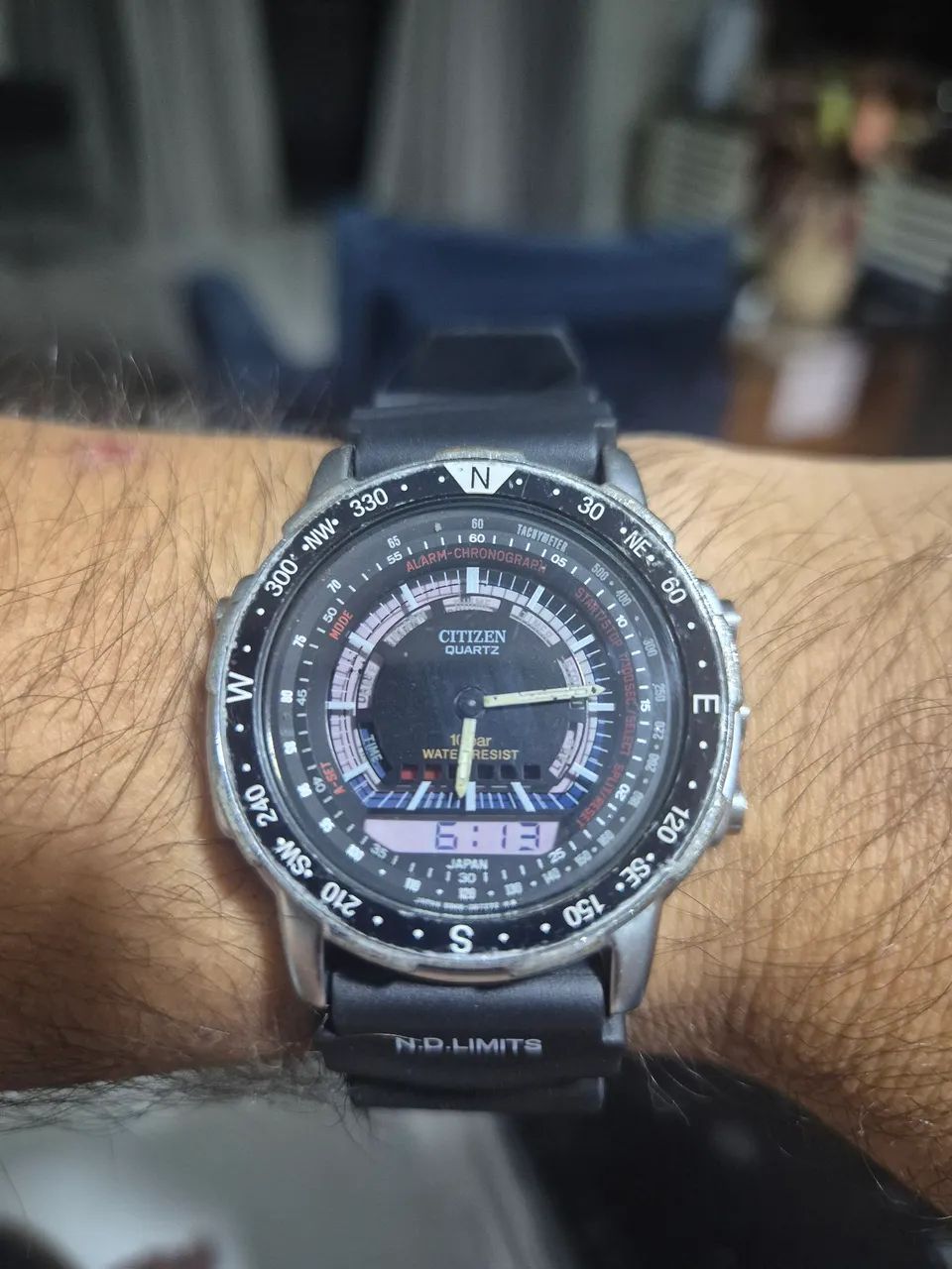 Relógio CITIZEN DIVER SURF  8948   -   FUNCIONA TUDO - Foto 2
