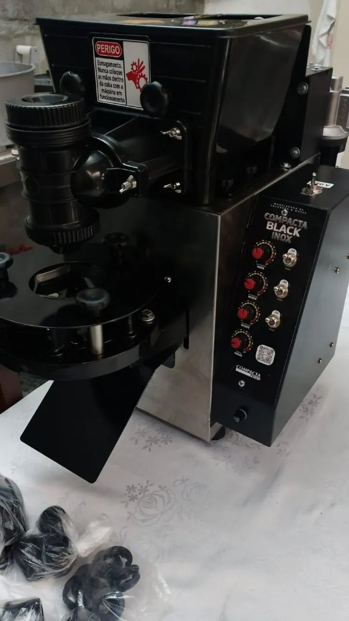 Maquina Modeladora de Salgados