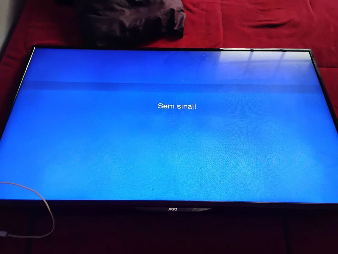 Vendo tv 43 polegadas, com defeito na tela, porém pega normalmente!  - Foto 5