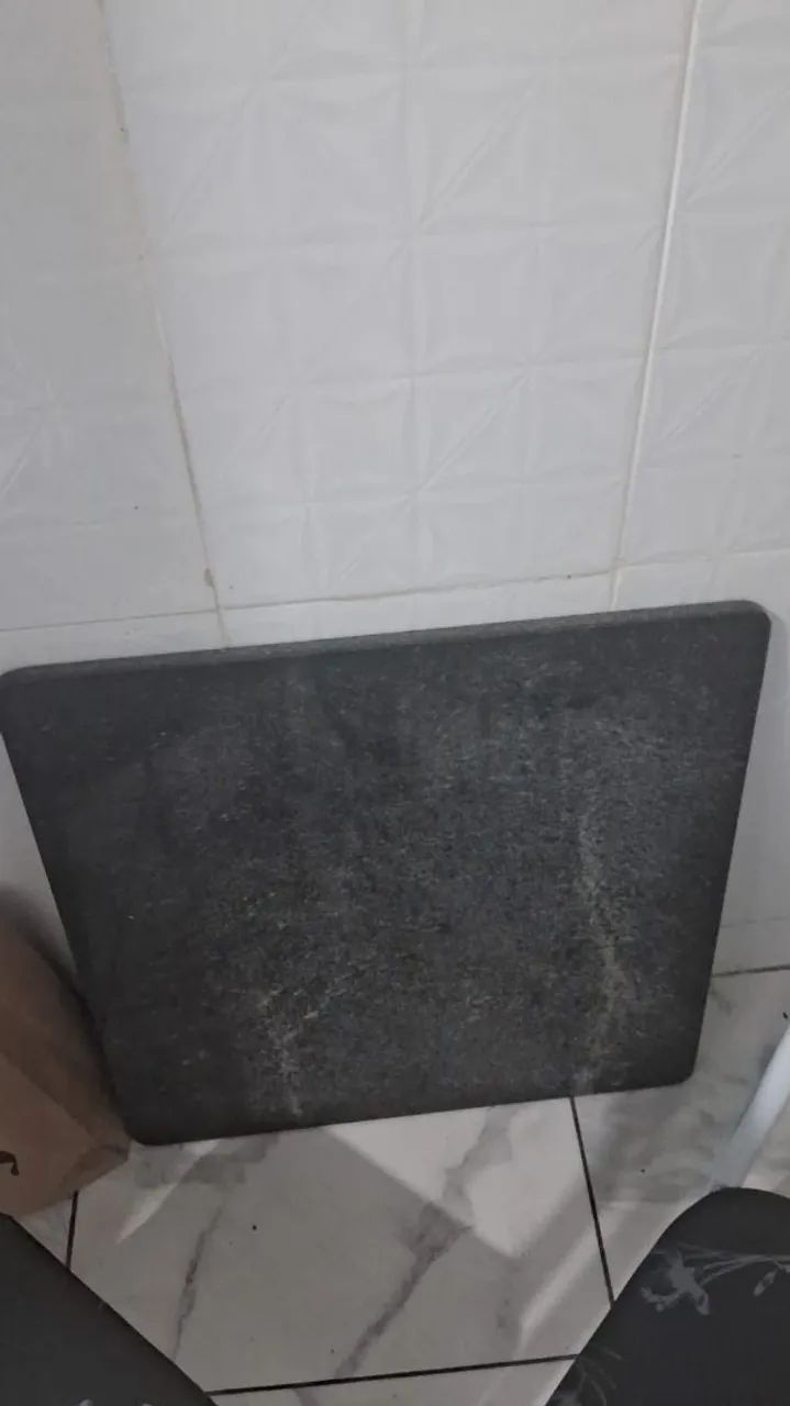 Mesa de jantar de mármore 
