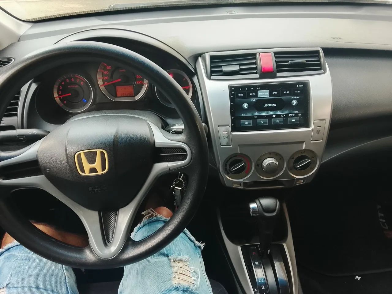 Honda City CITY Sedan LX 1.5 Flex 16V 4p Aut. 2011