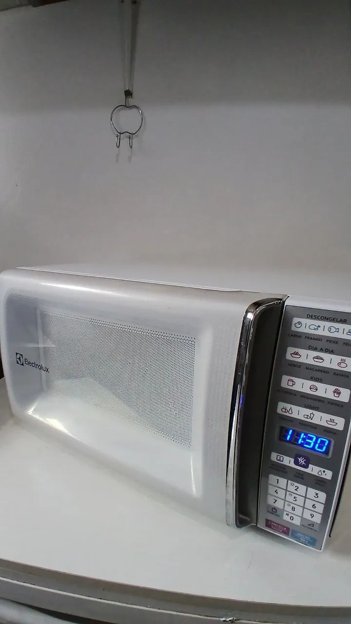 Micro-ondas Electrolux 31L Branco - Funcionando Perfeitamente