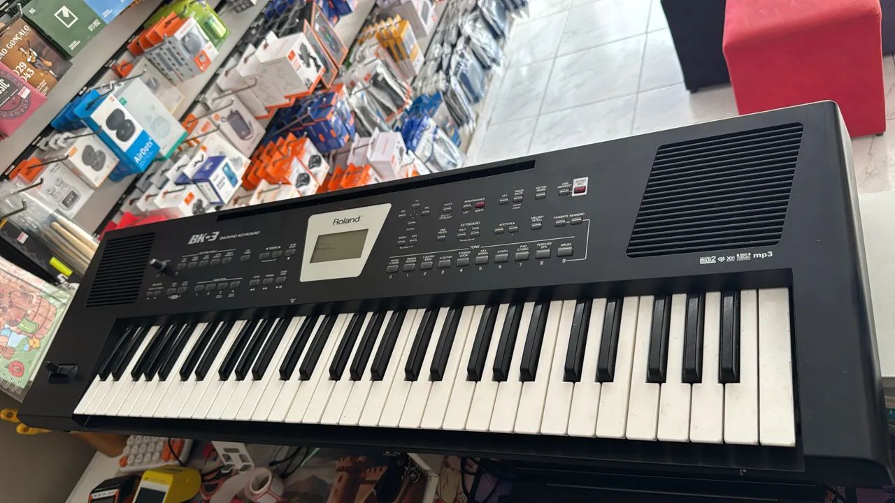 Teclado roland bk-3